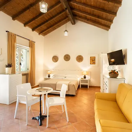 Masseria Macchia & Relais San Pio Farm stay *