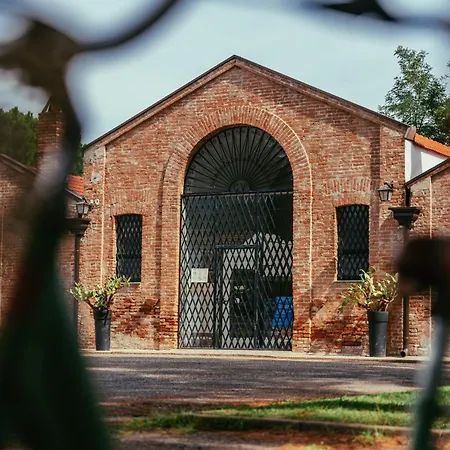 Masseria Macchia&relais San Pio *