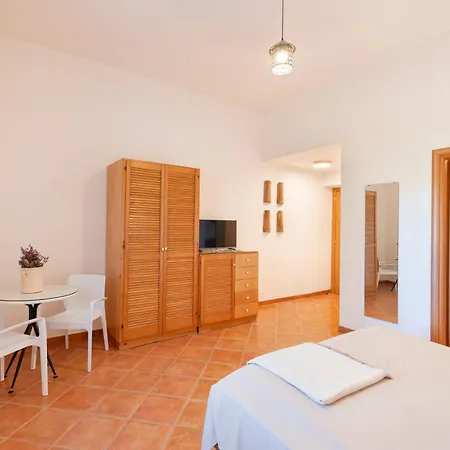 Masseria Macchia & Relais San Pio * ميتابونتو