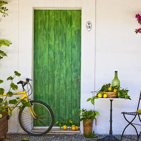 Masseria Macchia & Relais San Pio مزرعة للإقامة